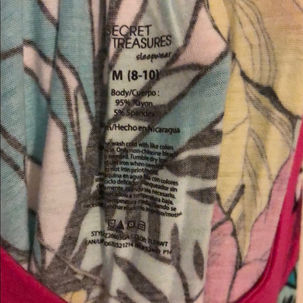 Dress - Picture 3 of 3